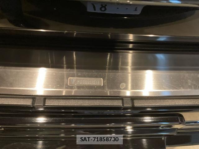 Toyota LAND CRUISER 2023-03 8829831-7