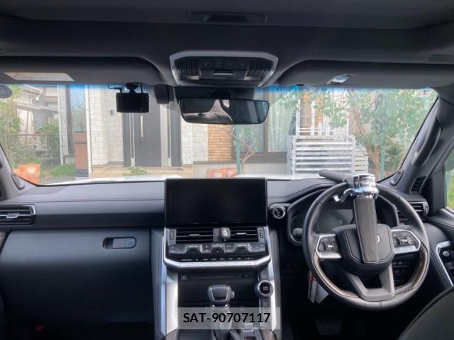 Toyota LAND CRUISER 2024-07 8829837-11