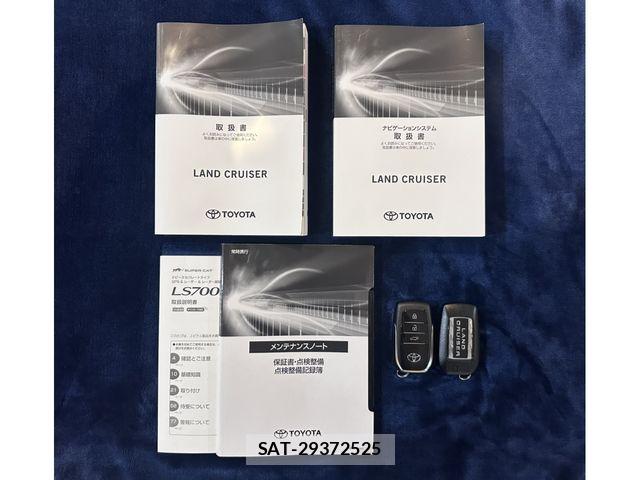 Toyota LAND CRUISER 2024-04 8829823-4