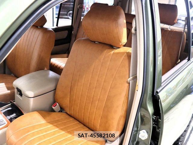 Toyota LAND CRUISER 2002-01 8829846-12