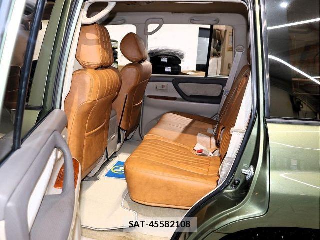 Toyota LAND CRUISER 2002-01 8829846-16