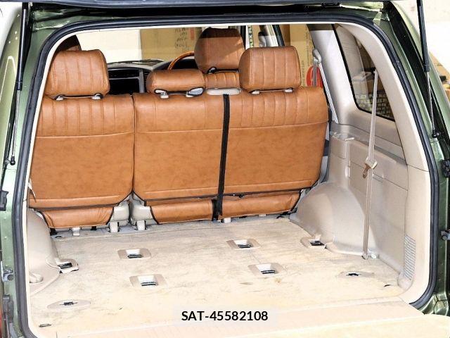 Toyota LAND CRUISER 2002-01 8829846-1