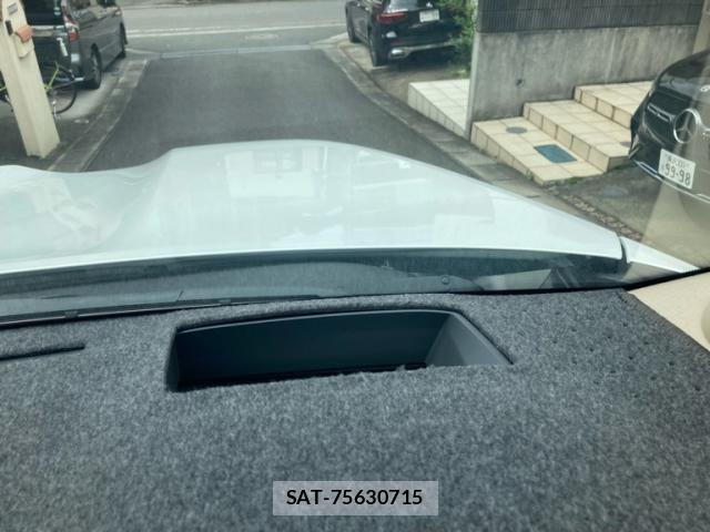 Toyota LAND CRUISER 2025-07 8829830-23