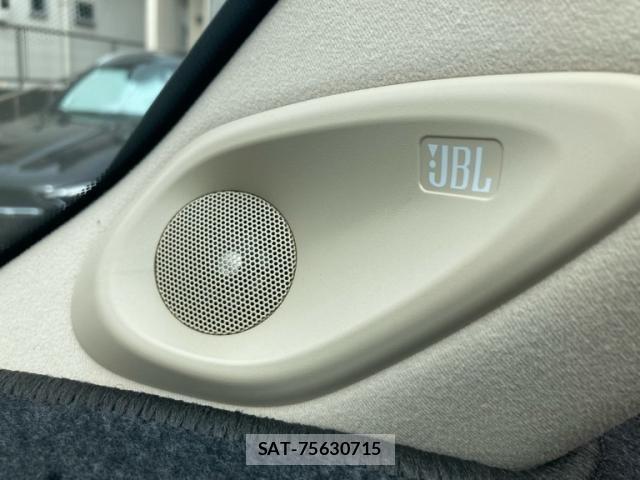 Toyota LAND CRUISER 2025-07 8829830-24
