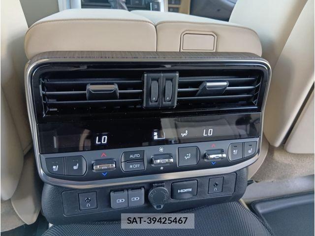 Toyota LAND CRUISER 2026-02 8829822-25