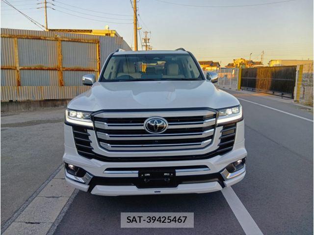 Toyota LAND CRUISER 2026-02 8829822-3