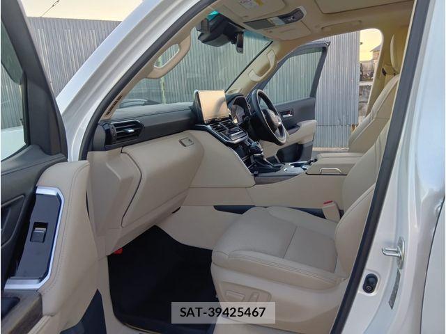 Toyota LAND CRUISER 2026-02 8829822-6
