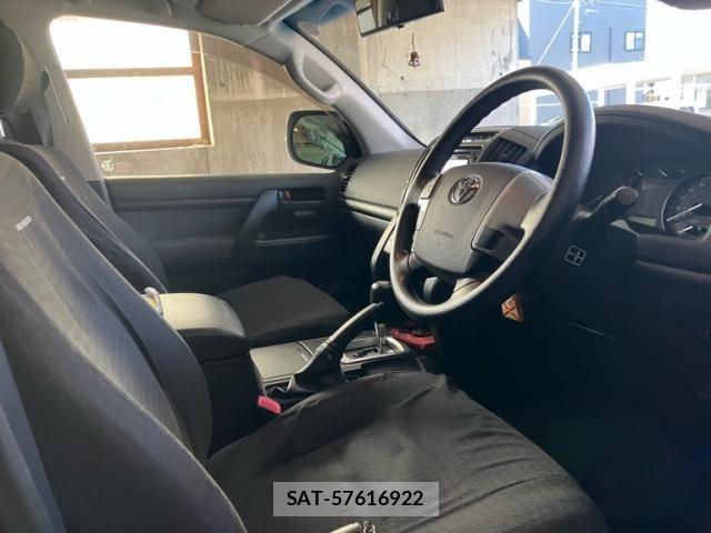 Toyota LAND CRUISER 2014-12 8829848-10