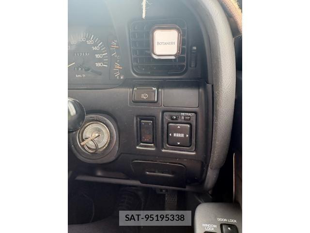Toyota LAND CRUISER 1993-05 8829852-15