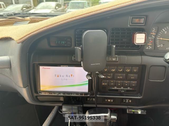 Toyota LAND CRUISER 1993-05 8829852-20