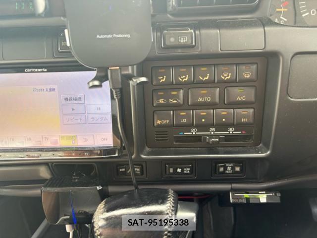 Toyota LAND CRUISER 1993-05 8829852-21