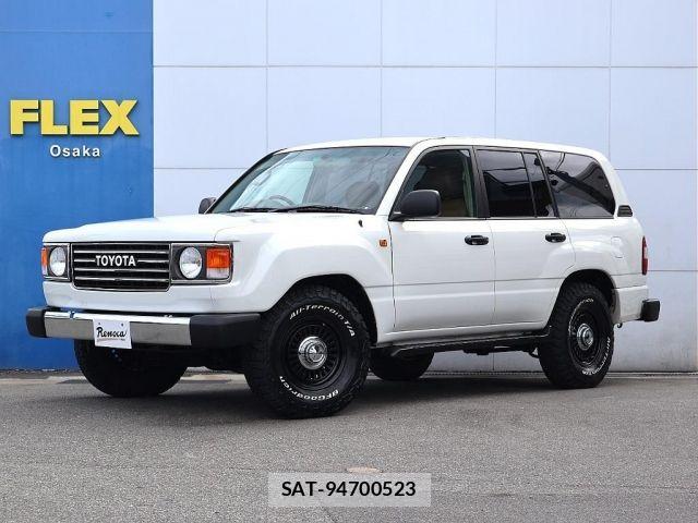 Toyota LAND CRUISER 2004-01 8829847-0