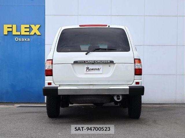 Toyota LAND CRUISER 2004-01 8829847-10