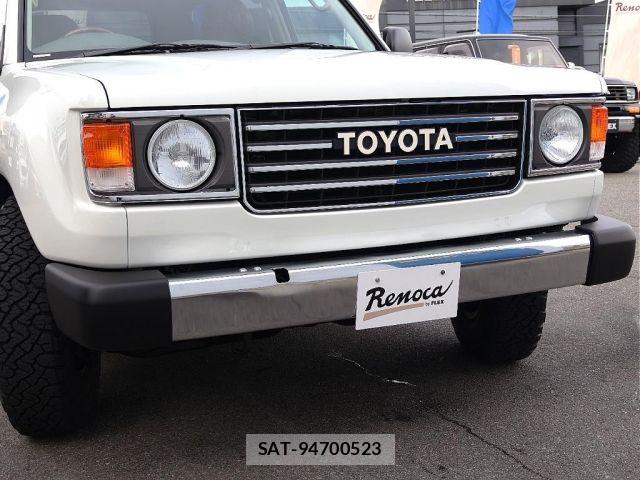 Toyota LAND CRUISER 2004-01 8829847-12