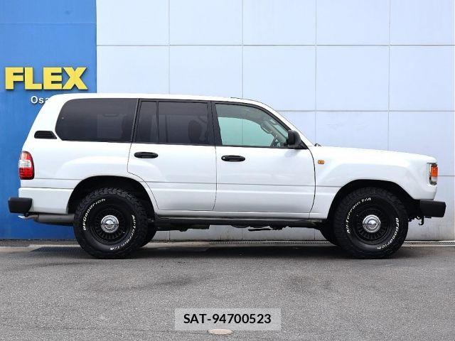 Toyota LAND CRUISER 2004-01 8829847-4