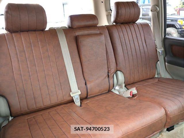 Toyota LAND CRUISER 2004-01 8829847-7