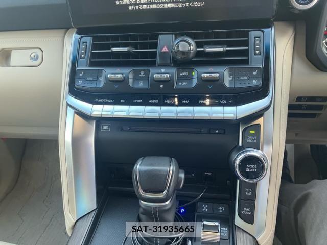 Toyota LAND CRUISER 2024-10 8829844-13