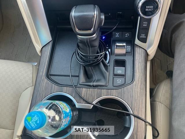 Toyota LAND CRUISER 2024-10 8829844-14