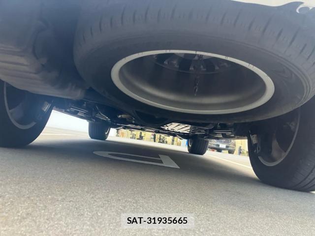 Toyota LAND CRUISER 2024-10 8829844-7