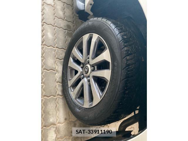 Toyota LAND CRUISER 2014-05 8849530-11