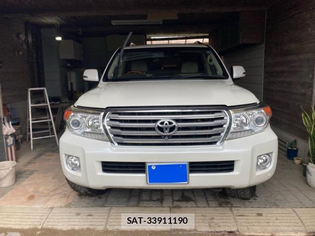 Toyota LAND CRUISER 2014-05 8849530-1