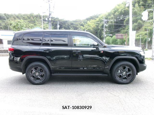 Toyota LAND CRUISER 2025-10 8871300-11