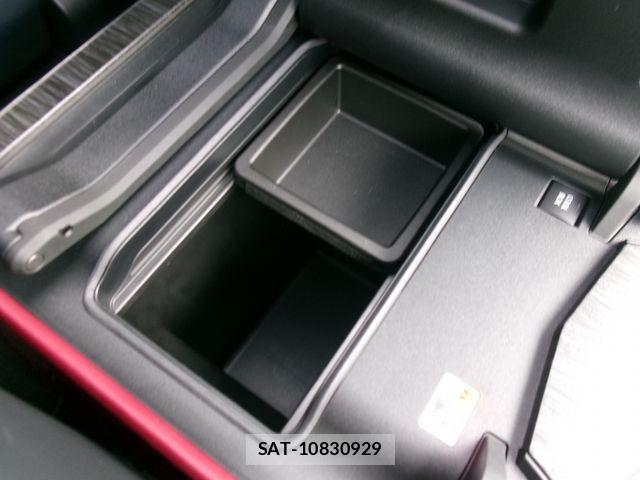 Toyota LAND CRUISER 2025-10 8871300-25
