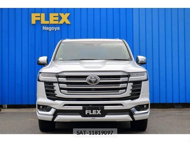 Toyota LAND CRUISER 2023-01 8871299-18