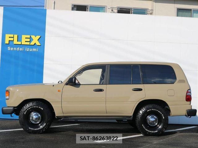 Toyota LAND CRUISER 2003-01 8871302-17