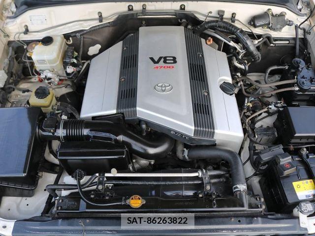 Toyota LAND CRUISER 2003-01 8871302-2