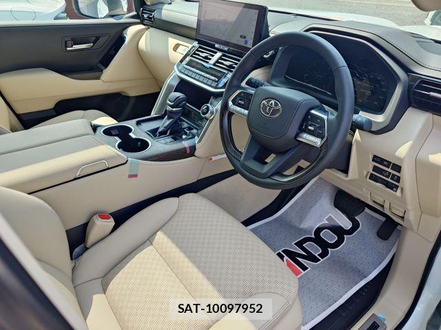 Toyota LAND CRUISER 2025-12 8880390-10