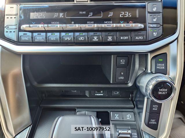 Toyota LAND CRUISER 2025-12 8880390-15
