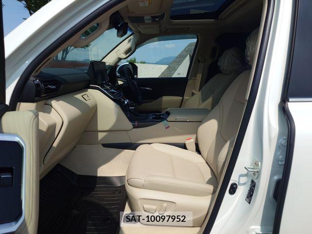Toyota LAND CRUISER 2025-12 8880390-20