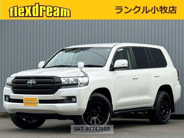Toyota LAND CRUISER 2019-09 8880401-0