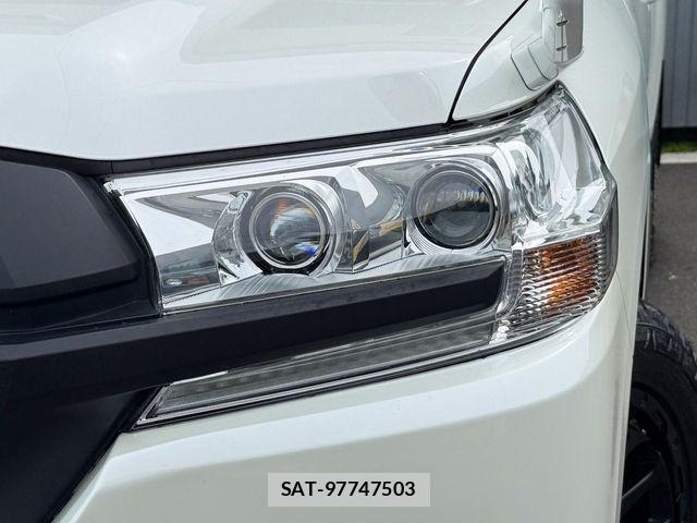 Toyota LAND CRUISER 2019-09 8880401-5