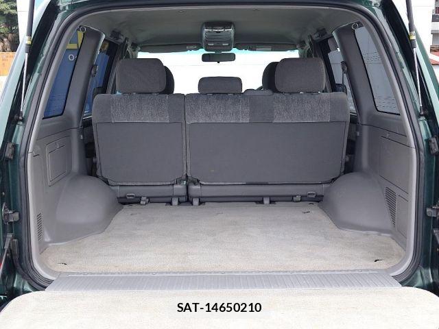 Toyota LAND CRUISER 2004-01 8880403-9
