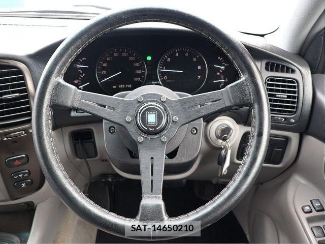 Toyota LAND CRUISER 2004-01 8880403-19