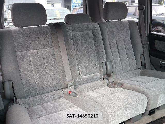 Toyota LAND CRUISER 2004-01 8880403-7