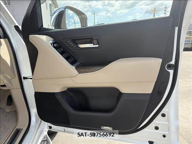 Toyota LAND CRUISER 2024-07 8880395-12