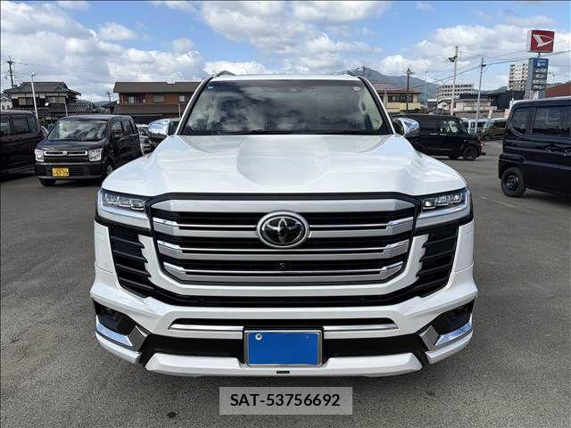 Toyota LAND CRUISER 2024-07 8880395-1