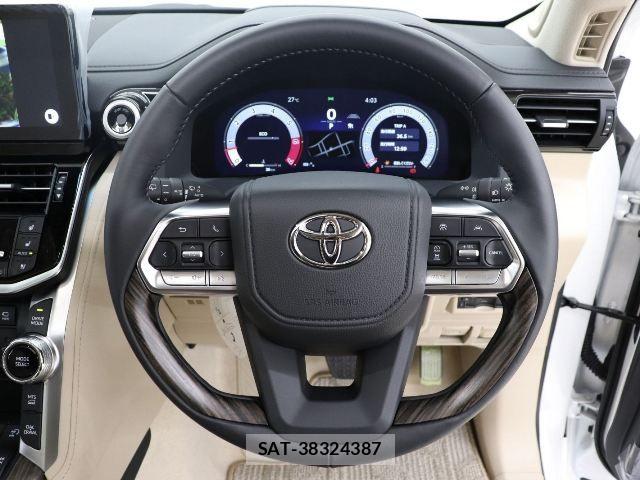 Toyota LAND CRUISER 2026-07 8880393-22
