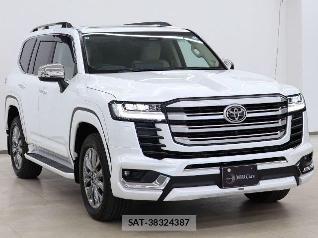 Toyota LAND CRUISER 2026-07 8880393-7