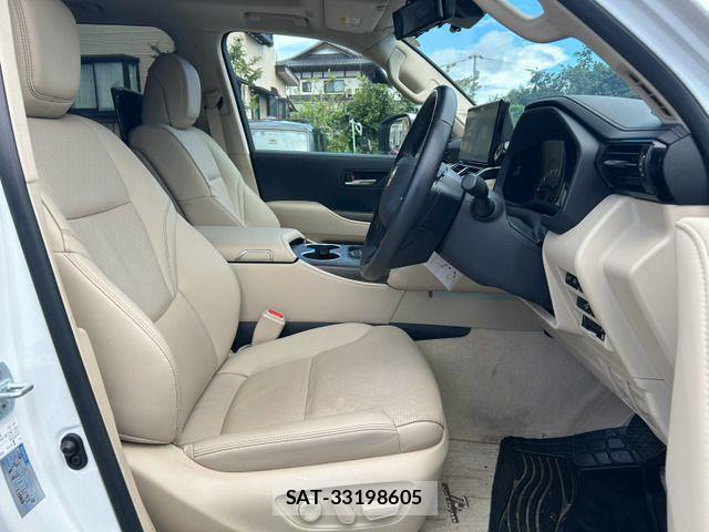 Toyota LAND CRUISER 2023-09 8880392-9