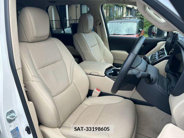 Toyota LAND CRUISER 2023-09 8880392-10