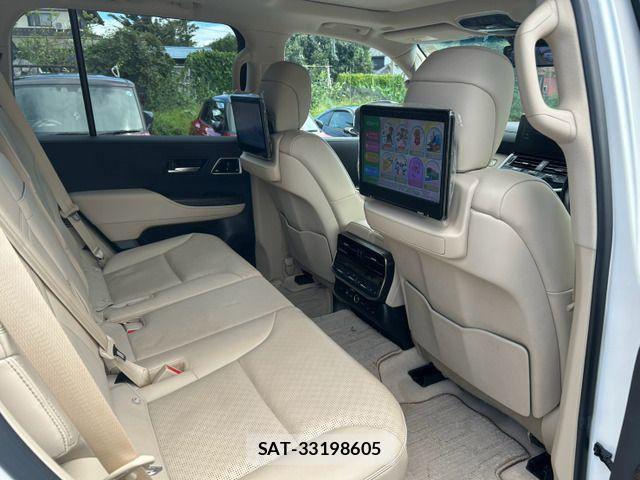 Toyota LAND CRUISER 2023-09 8880392-14