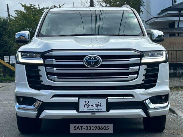 Toyota LAND CRUISER 2023-09 8880392-1