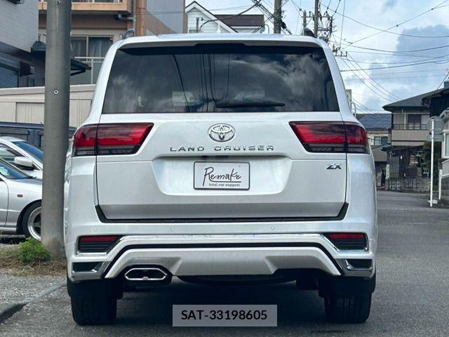 Toyota LAND CRUISER 2023-09 8880392-5