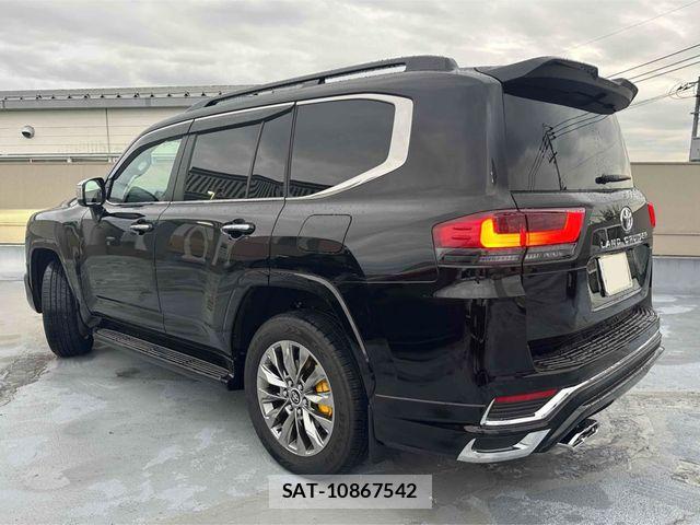 Toyota LAND CRUISER 2025-08 8880391-1