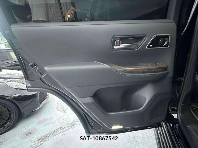Toyota LAND CRUISER 2025-08 8880391-26