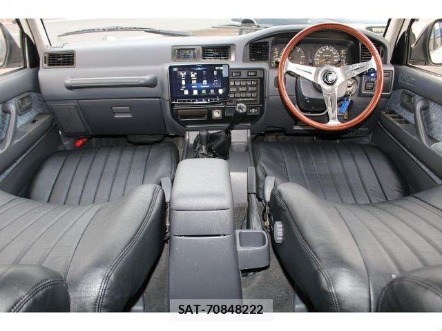 Toyota LAND CRUISER 1995-01 8880402-2